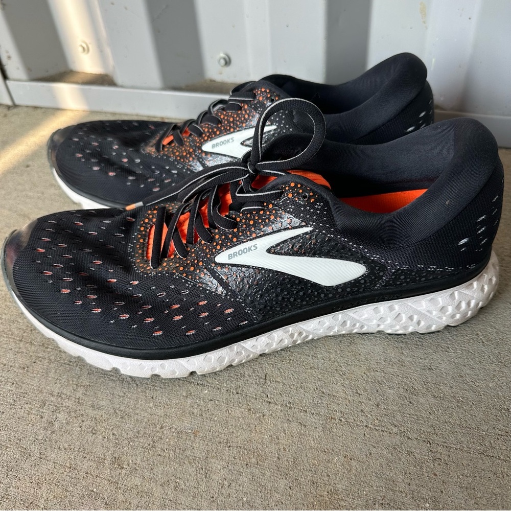 Men’s Brooks Glycerin 16 Running Shoes Size 12